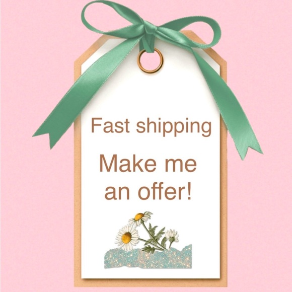 Betsey Johnson Floral Pink Crossbody Wristlet Bag πΈ - Picture 11 of 11